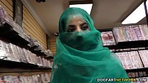 free надя али развлекается с черным членом в глорихоле free