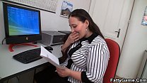 free трахаю офисную даму с большим животом на полу free