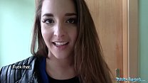 free публичный агент амира адара трахается с незнакомцем пока ее парень ждет free