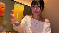 free 작은 가슴을 가진 미인과 유혹 셀카 sex를하십시오 관능적 인 혀로 펠라티오 중년 남성과 sex 질내 사정 물총과 헐떡이는 목소리가 멈추지 않는다 free