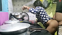 free 村からやってきたメイドさんには葉っぱがなかったのでオーナーさんがそれを利用してメイドさんを犯しましたヒンディークリアオーディオ free
