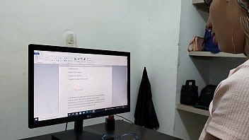 free мой сводный брат не позволяет мне сделать домашнюю работу и трахает меня пока кончит часть 1 free