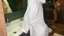 free fjdyhimpp my friends pregnancy makes her very horny and she wants me to try my new toy with her in the shower free