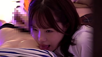 free part1 연애 주의 초 인기 아가씨에게 배우는 색연애 기술 음모 마코가 엄청 야한 미니멀 바디에 질내 사정 개미의 농후 2 발사 free
