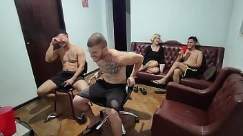 free это было просто чтобы поиграть в видеоигру в конце концов в обзоре это пиздец free