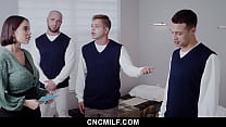 free горячая milf предлагает мальчикам из приюта использовать ее по полной программе cncmilf free