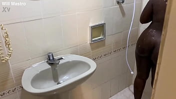 free моя подруга приехала из анголы и попросила остаться дома я сказал можно но ей пришлось отдать мне свою киску free