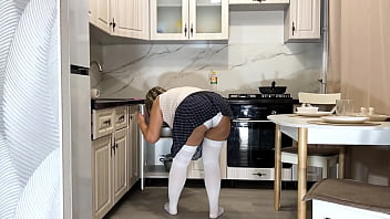 free stepmom didnt notice that her white panties were visible and got a dick in anal from her stepson free