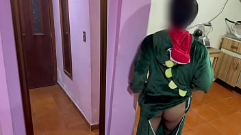 free エンジェルとオマールは二人の男の精液を受け取りたいと願うこの男を妊娠させてしまう free